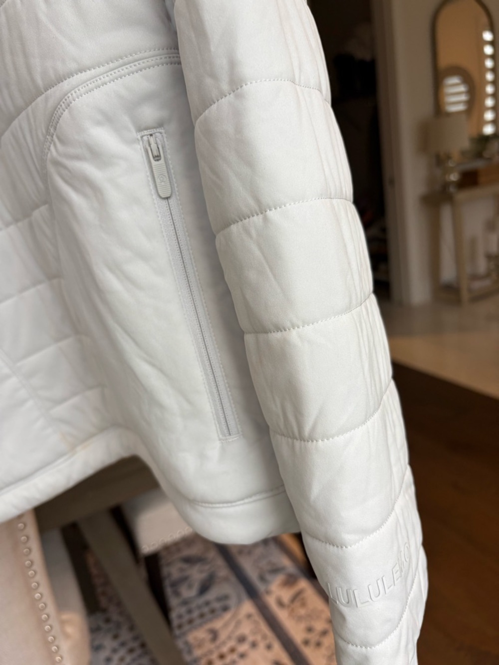 Lululemon Dynamic Movement Half-Zip in Vapor - Size 2 Quilted Puff Pullover - Picture 5 of 9